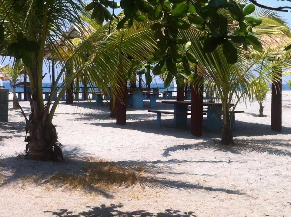 Rama International Beach Resort Botolan Екстер'єр фото