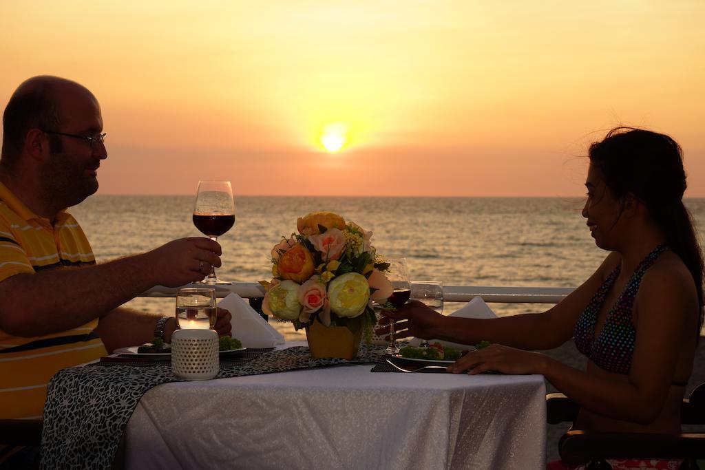 Rama International Beach Resort Botolan Екстер'єр фото