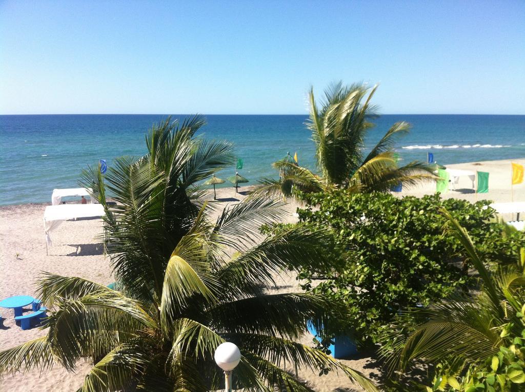 Rama International Beach Resort Botolan Екстер'єр фото
