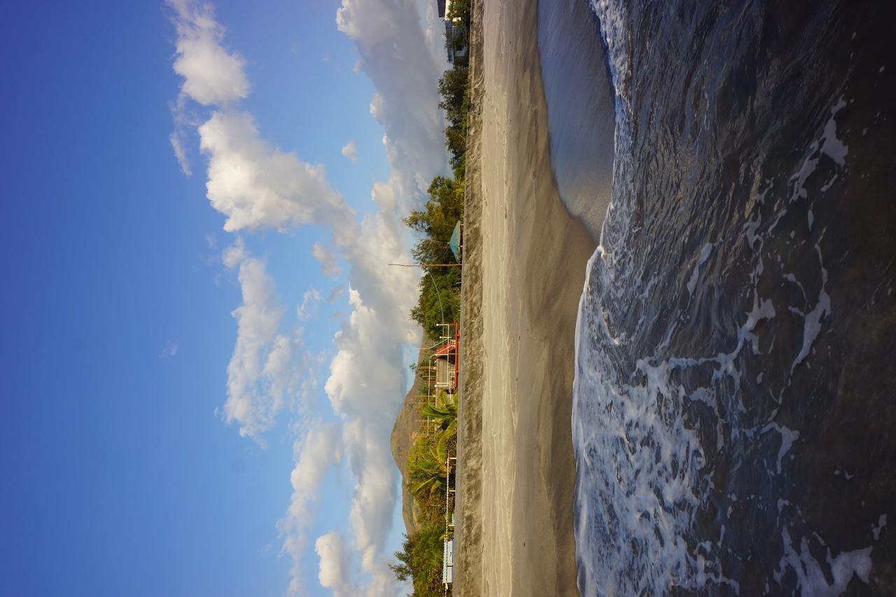 Rama International Beach Resort Botolan Екстер'єр фото